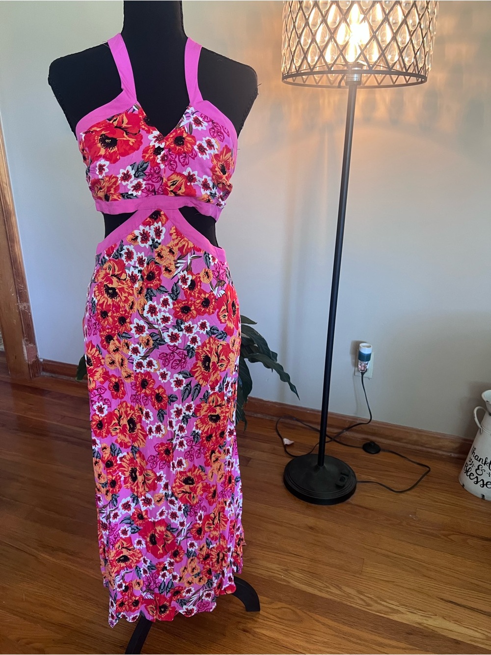 Hello Molly Pink Floral Cutout Maxi Dress - Picture 5 of 7